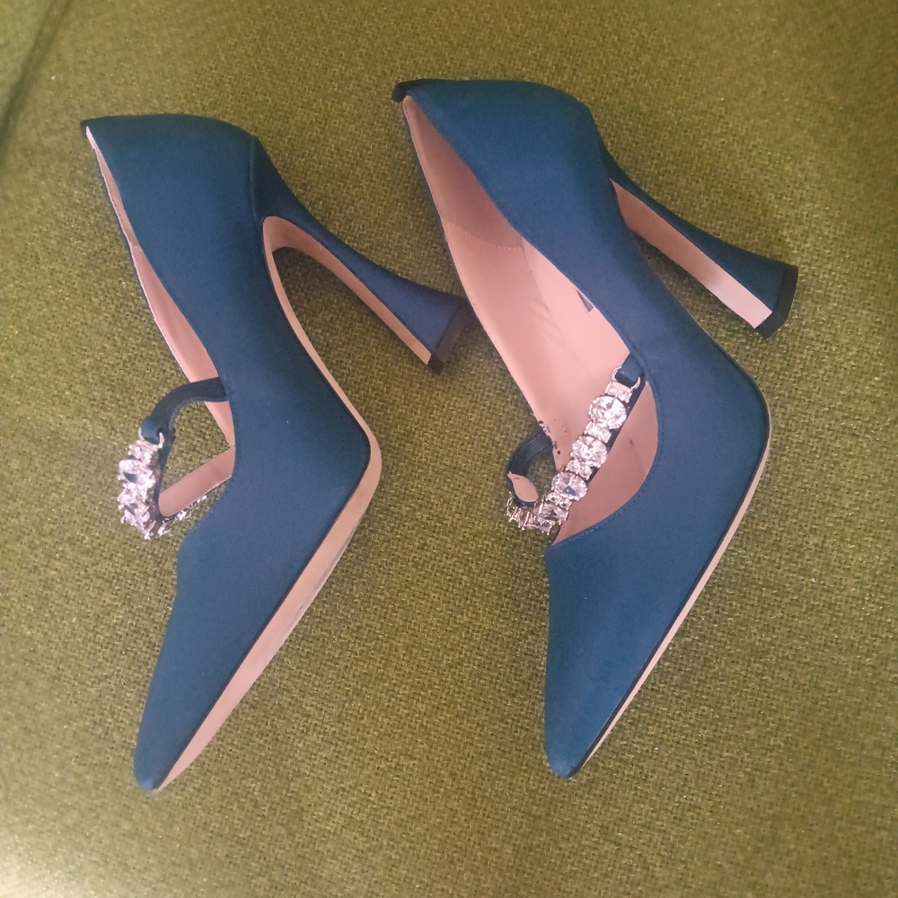 SJP by Sarah Jessica Parker Blue Heels with Rhinestone Accent - Picture 3 of 4
